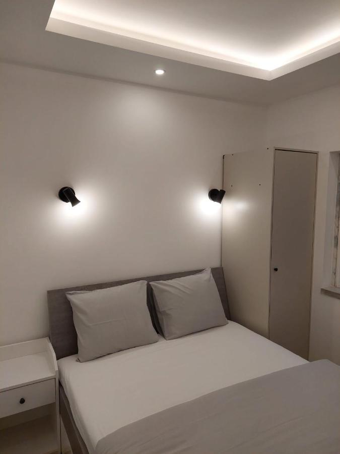 Lisbon South Bay Rooms Almada Bagian luar foto