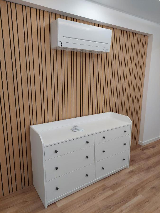 Lisbon South Bay Rooms Almada Bagian luar foto